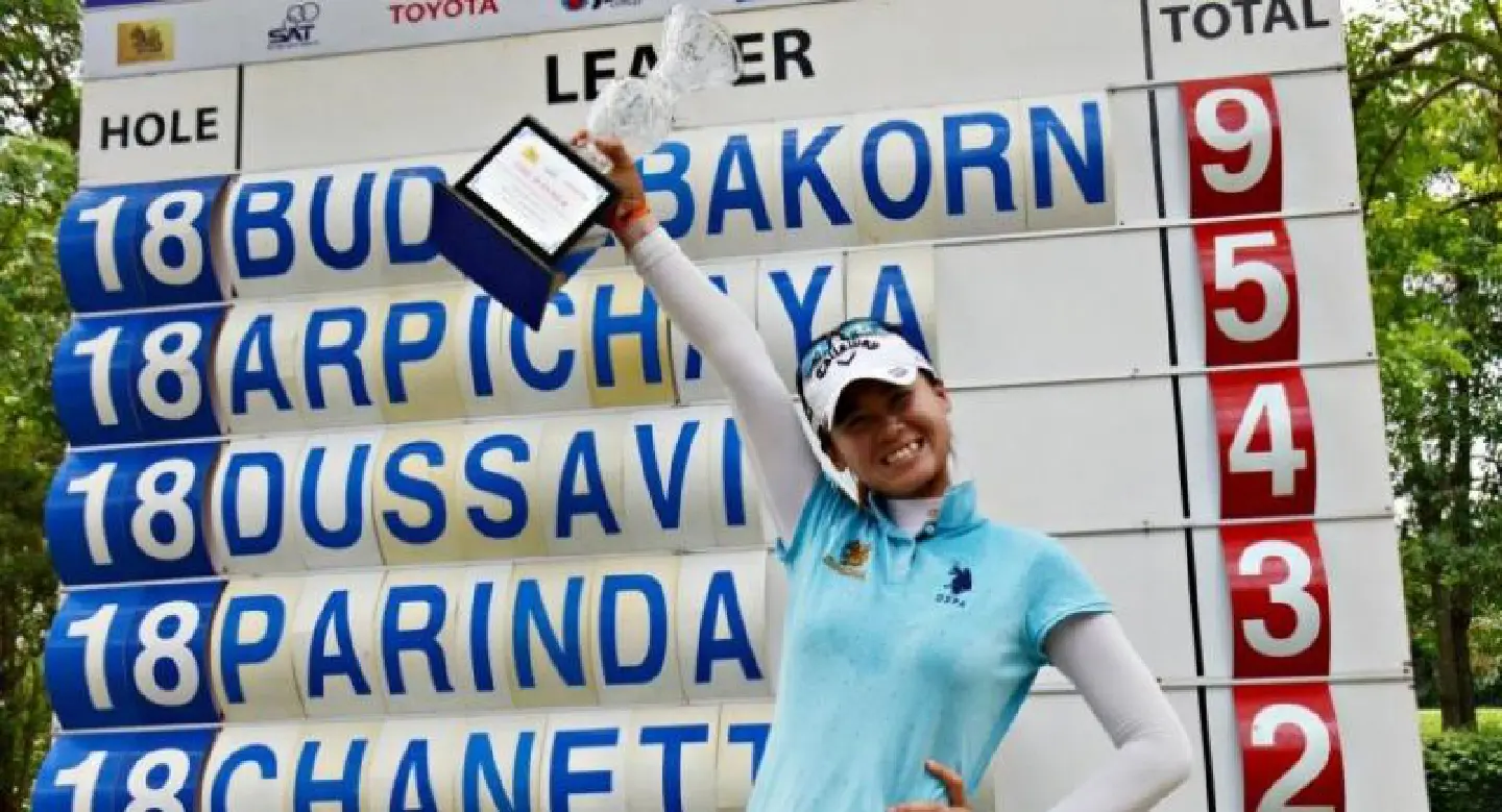 Teen hails brave mum after ending long title drought Teen hails brave mum after ending long title drought