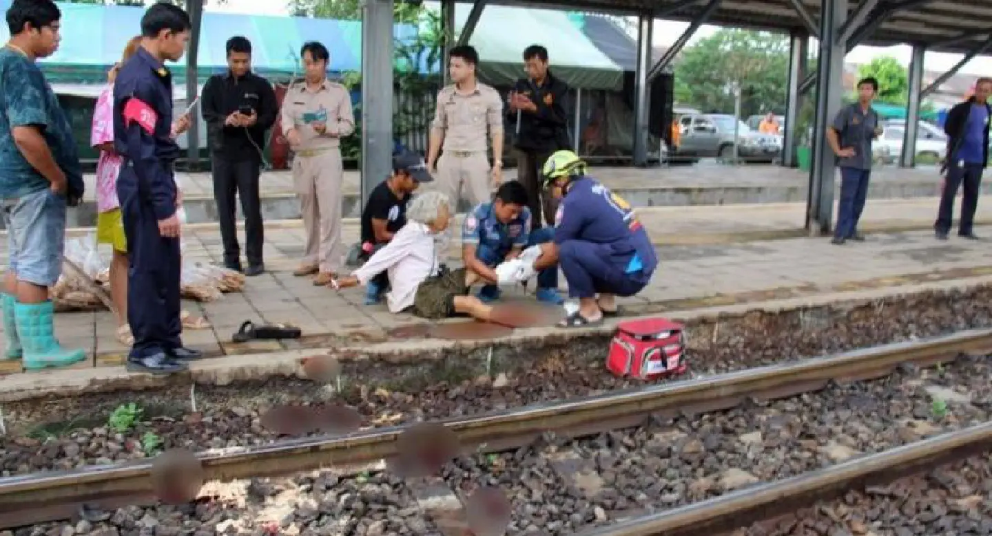 Elderly woman loses foot in train accident