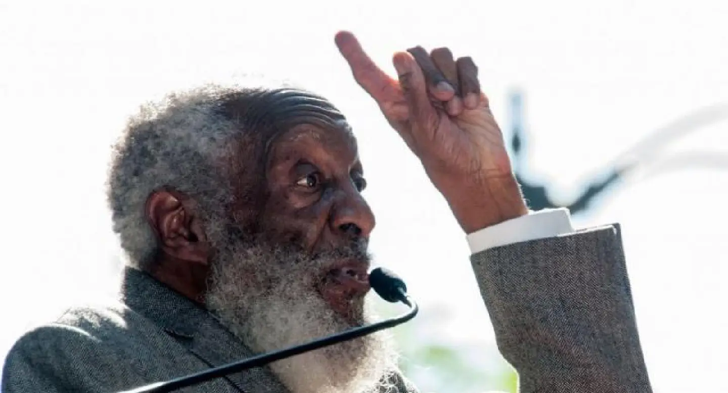Barrier-breaking US comedian, activist Dick Gregory dead at 84