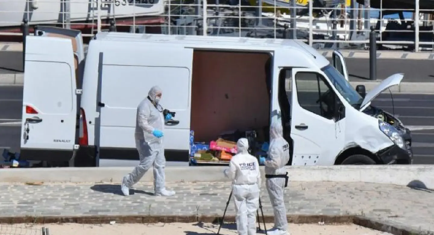 One dead after car hits people at Marseille bus stop One dead after car hits people at Marseille bus stop
