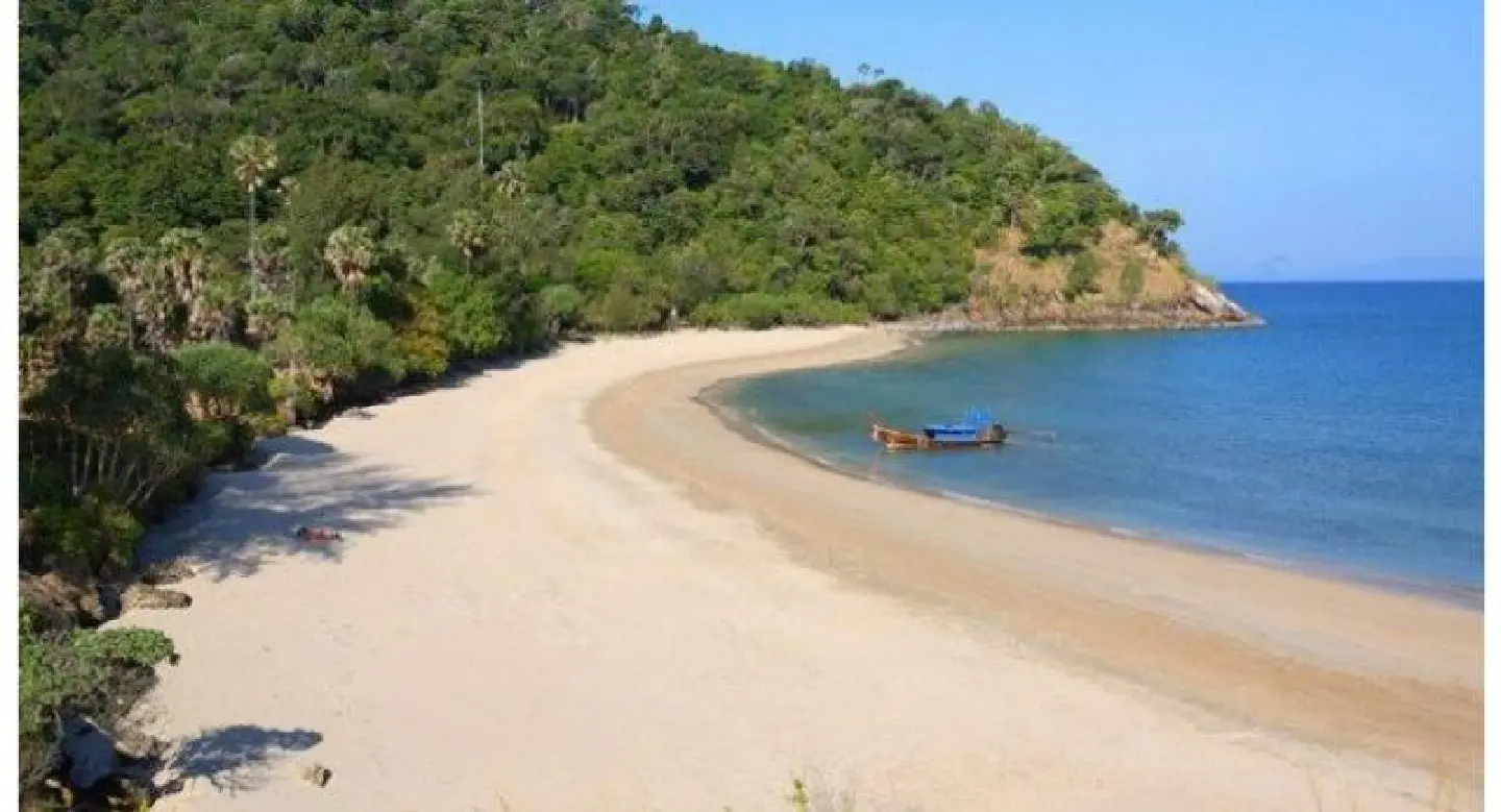 Pollution Control Department awards five-star ratings to 13 beaches around Thailand Pollution Control Department awards five-star ratings to 13 beaches around Thailand