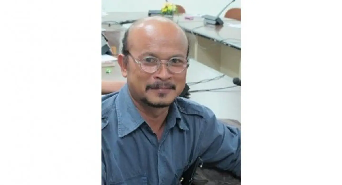 Academic calls for critics to get off Phaitoon’s back over Yingluck poem Academic calls for critics to get off Phaitoon’s back over Yingluck poem