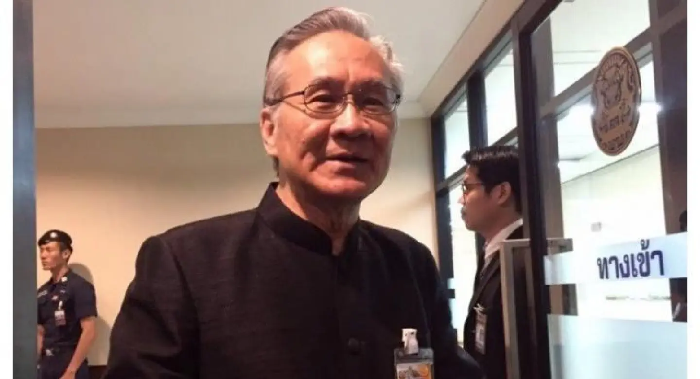 Yingluck’s passport not yet revoked Yingluck’s passport not yet revoked