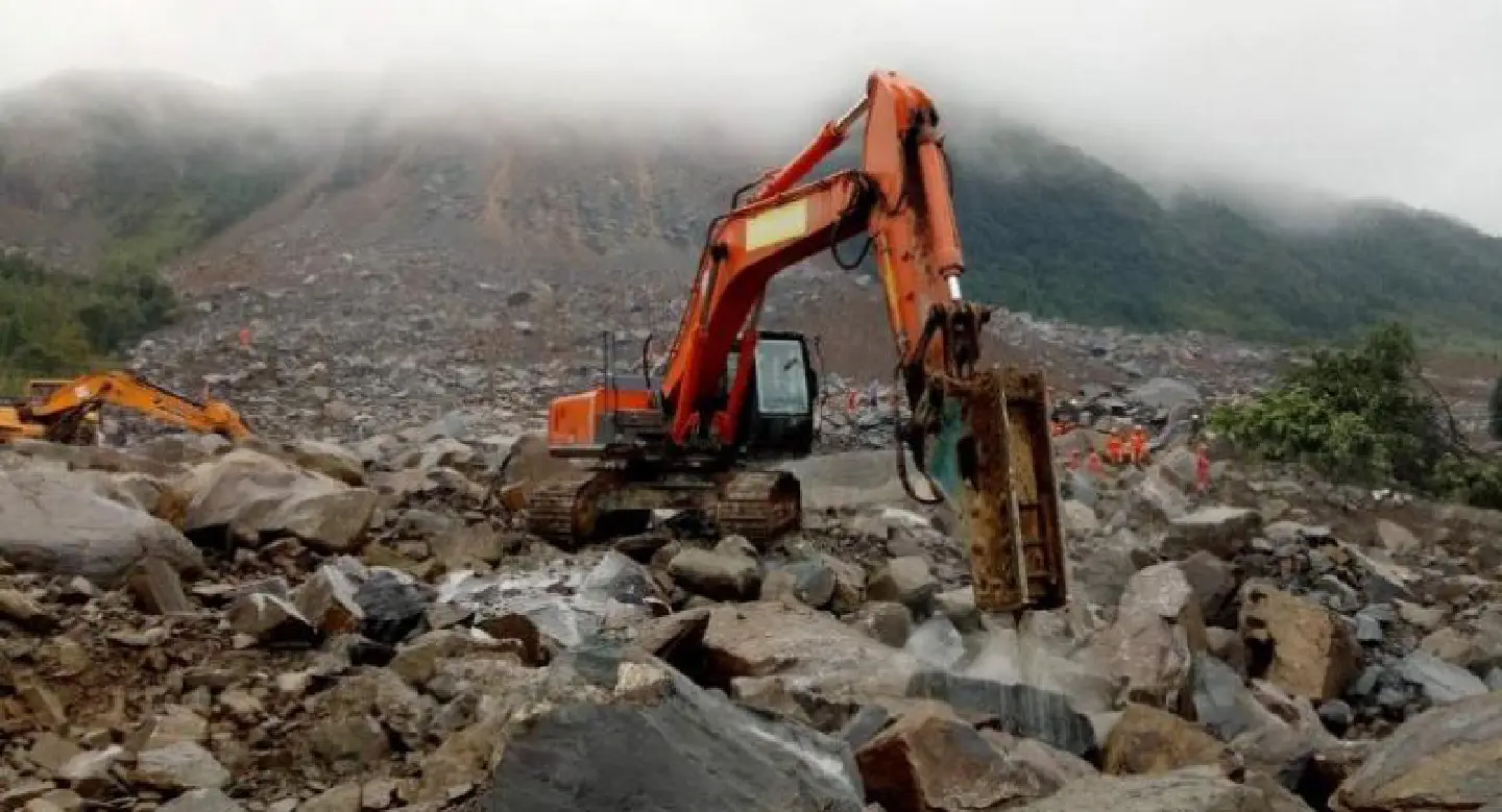 At least 15 dead in China landslide At least 15 dead in China landslide