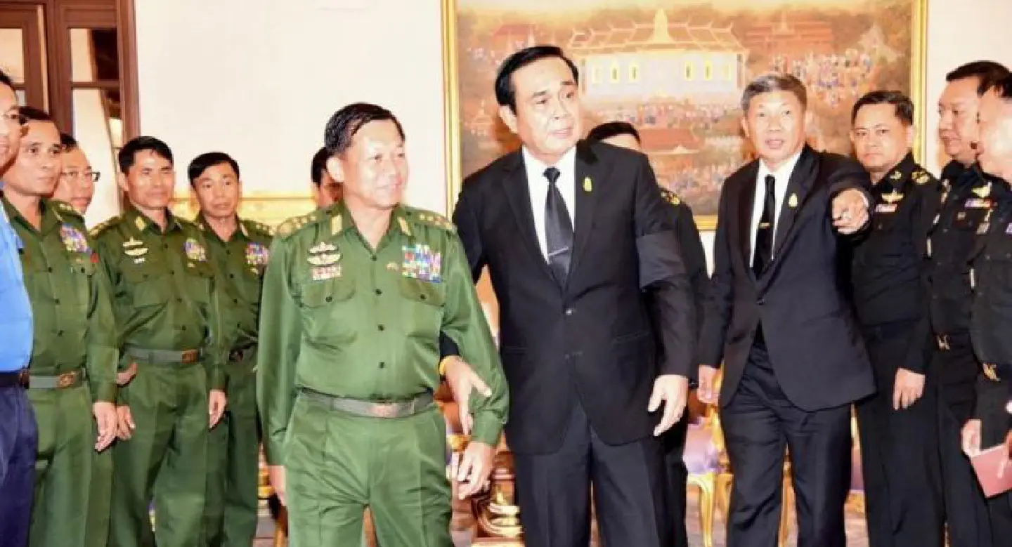 PM discusses Rohingya crisis with Myanmar military chief