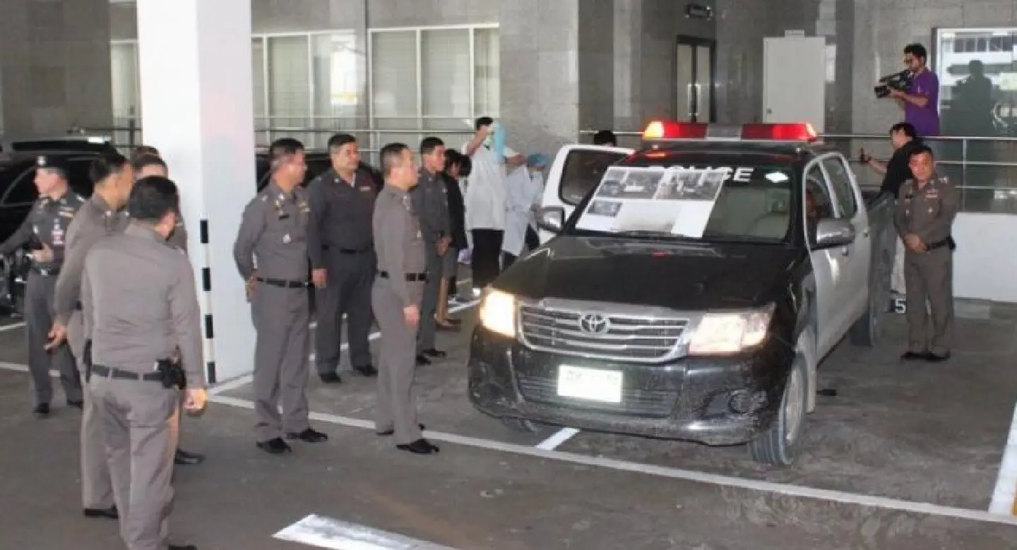 Ghost police pickup truck focus of attention Ghost police pickup truck focus of attention