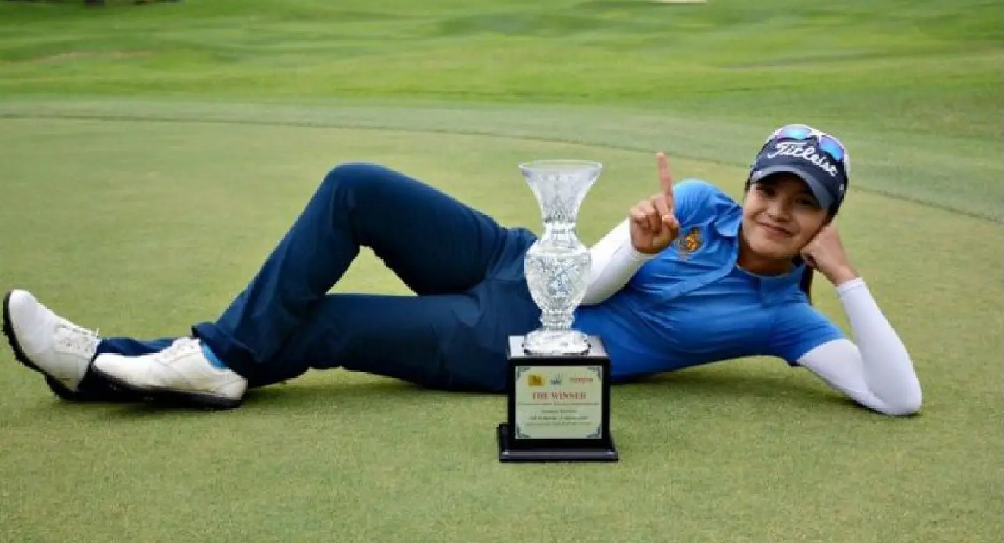 Third victory secures top spot for Parinda