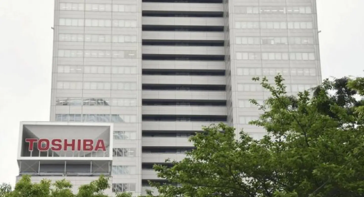 Toshiba’s hopes of avoiding delisting hang by a thread Toshiba’s hopes of avoiding delisting hang by a thread