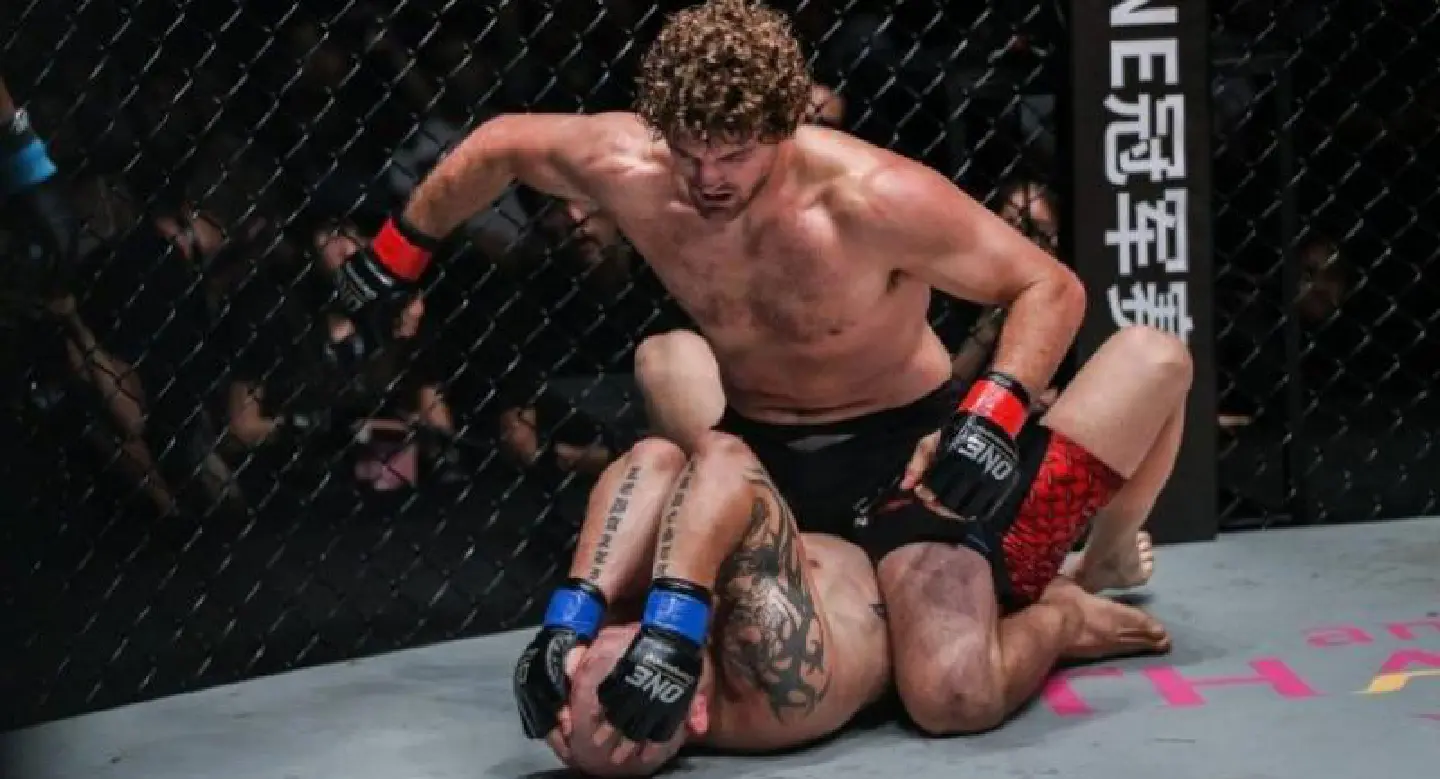 Askren defends One Welterweight crown