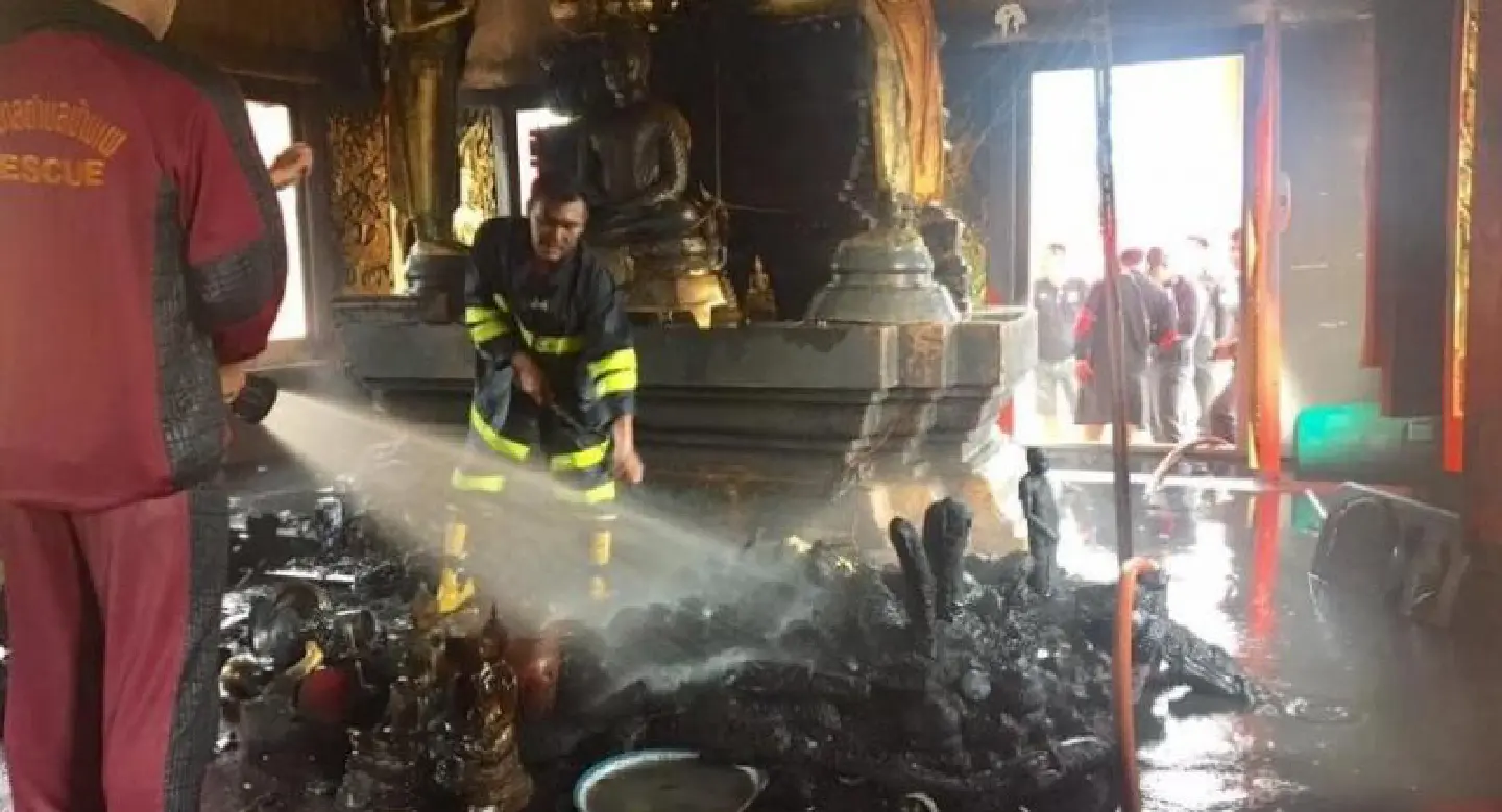 Fire damages mural and statue at Rayong temple Fire damages mural and statue at Rayong temple