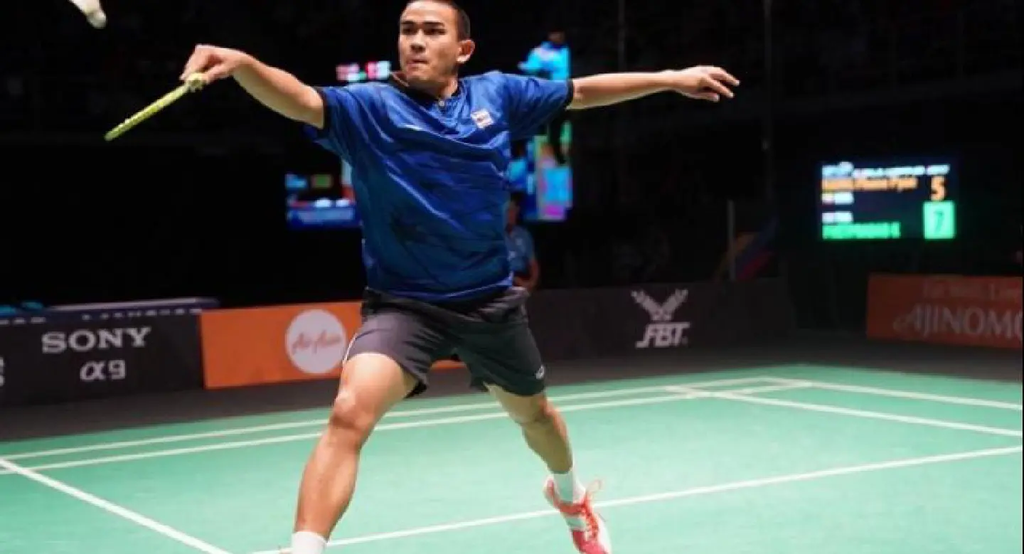 Khosit, Suppanyu, Sitthikom into Vietnam Open quarter-finals Khosit, Suppanyu, Sitthikom into Vietnam Open quarter-finals