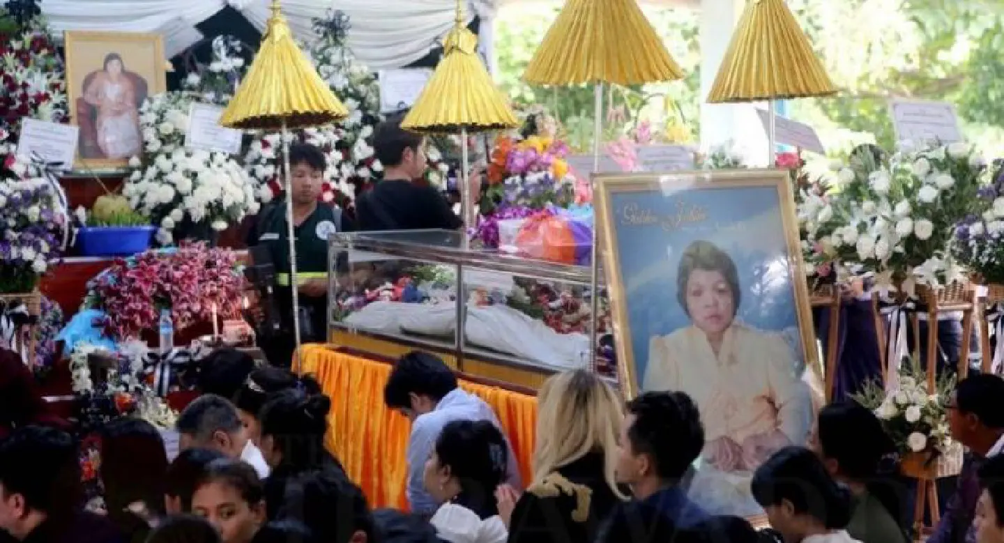 Funeral for famous Myanmar fortune teller