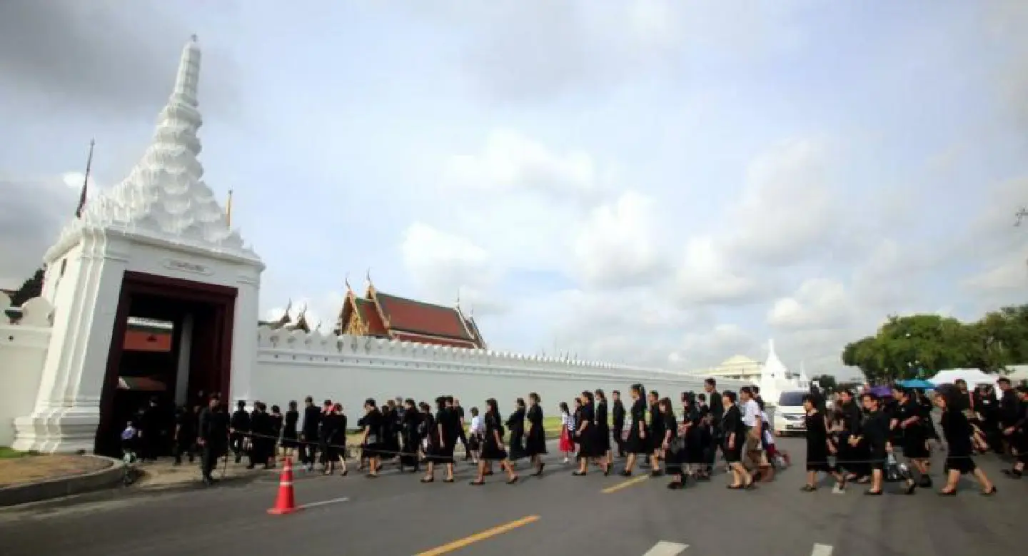 Sept 30 last day to pay respects before Royal Urn