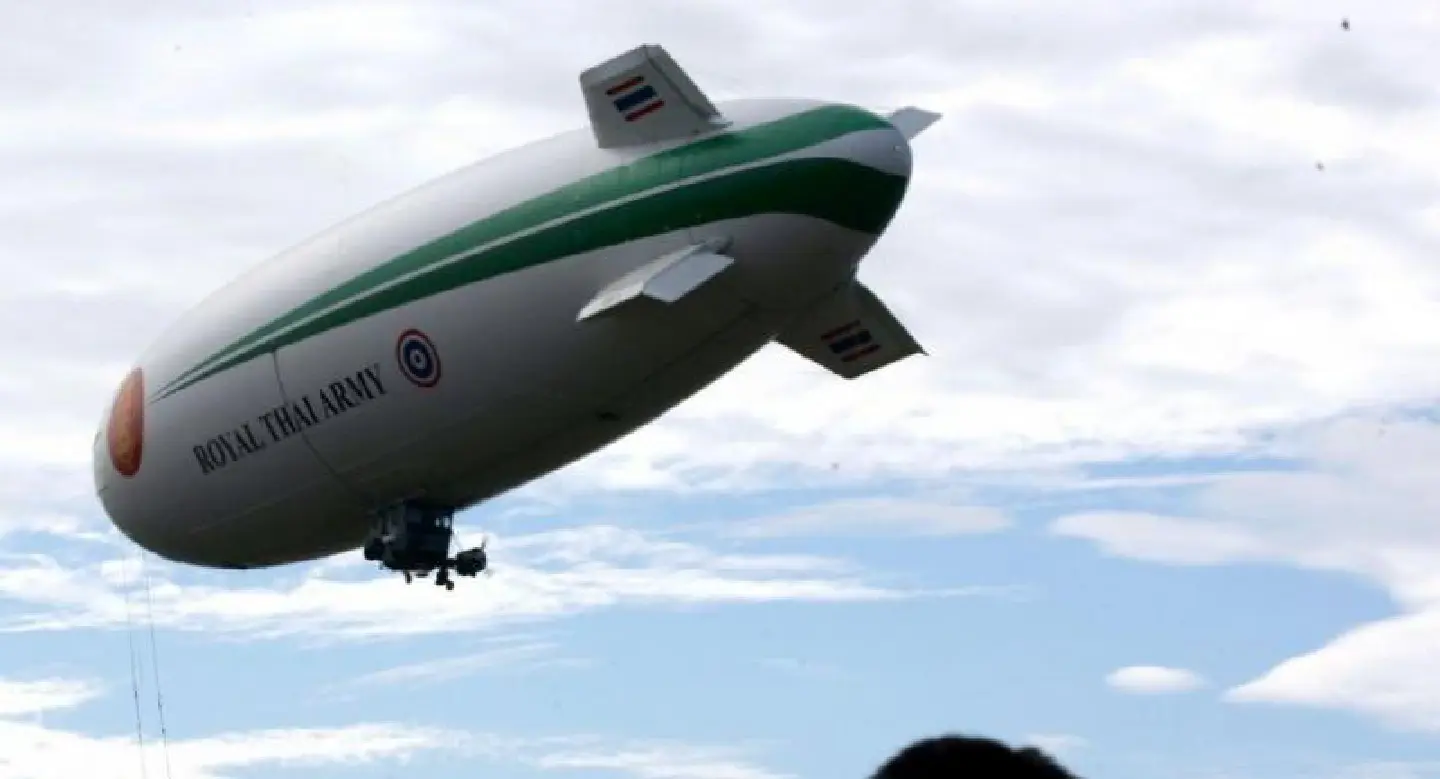 Anupong ready for probe into airship as criticism mounts Anupong ready for probe into airship as criticism mounts