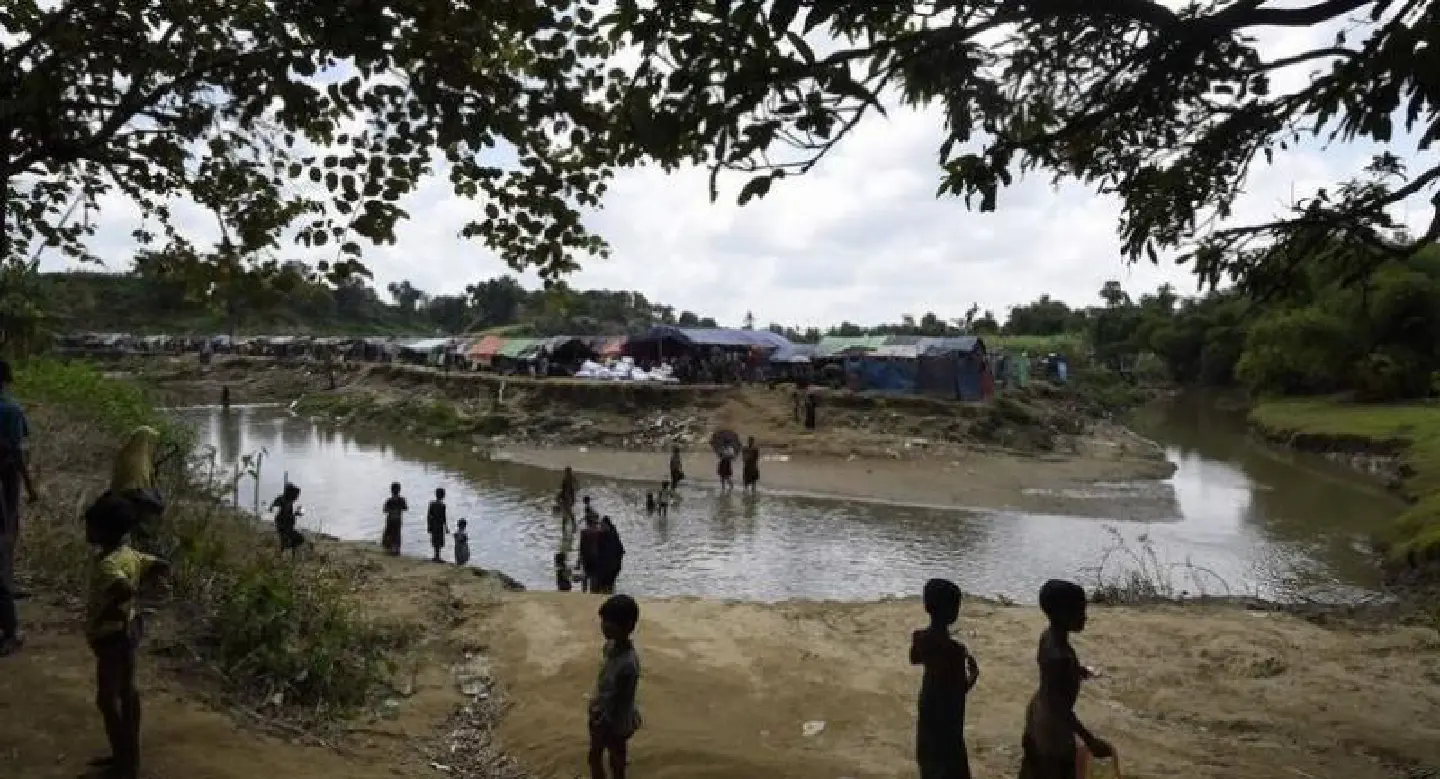 600,000 Rohingya children may flee to Bangladesh, aid group warns 600,000 Rohingya children may flee to Bangladesh, aid group warns