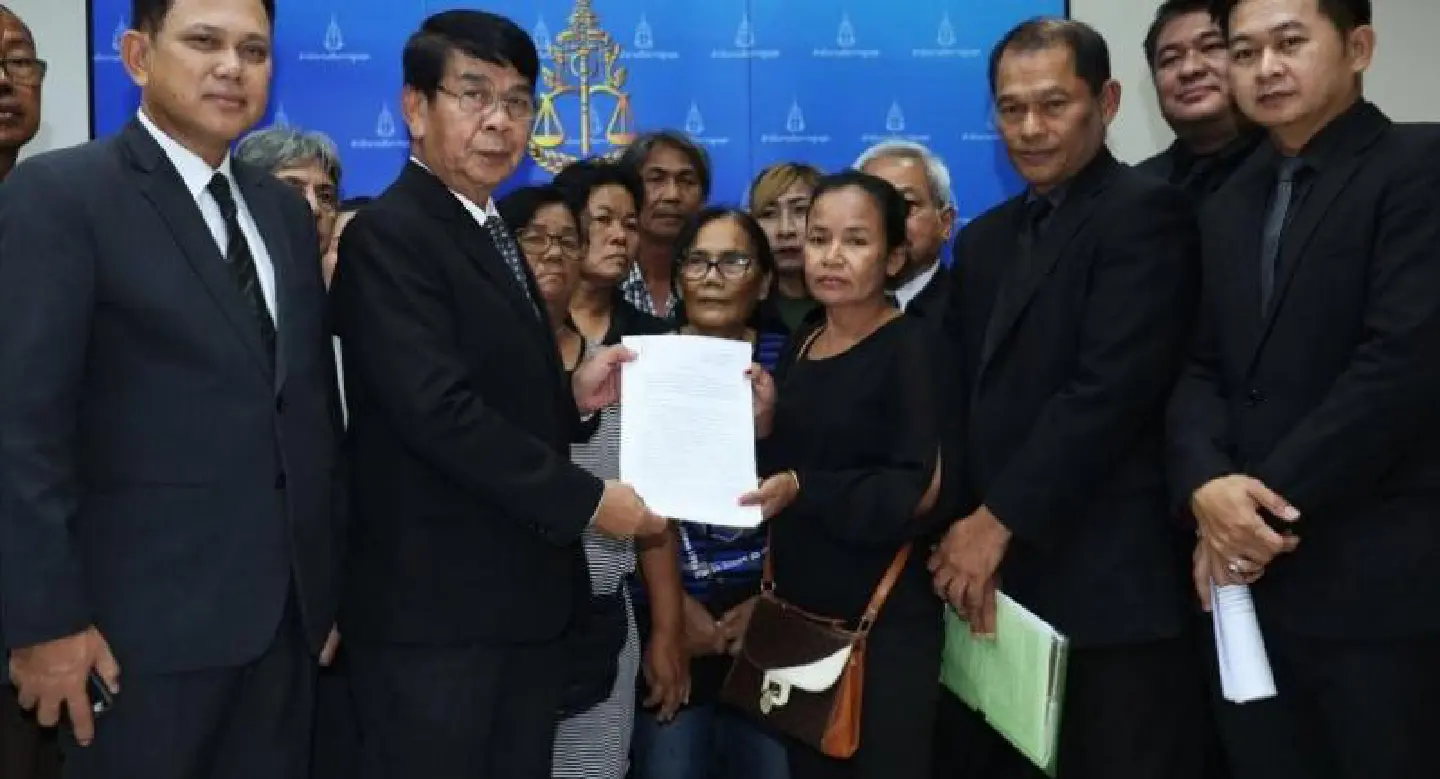 NACC urged to reopen case against Abhisit and Suthep NACC urged to reopen case against Abhisit and Suthep