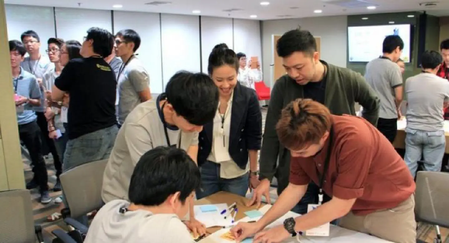 Start-ups get a chance to shine Start-ups get a chance to shine