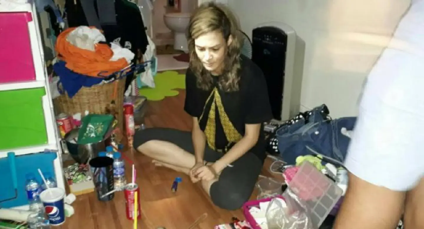 Teary Amelia faces jail over drugs, as boyfriend says he fears for his life Teary Amelia faces jail over drugs, as boyfriend says he fears for his life