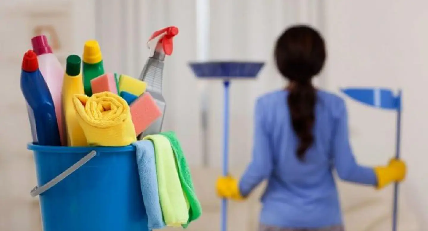 House-cleaning, walking to work, staves off death: study