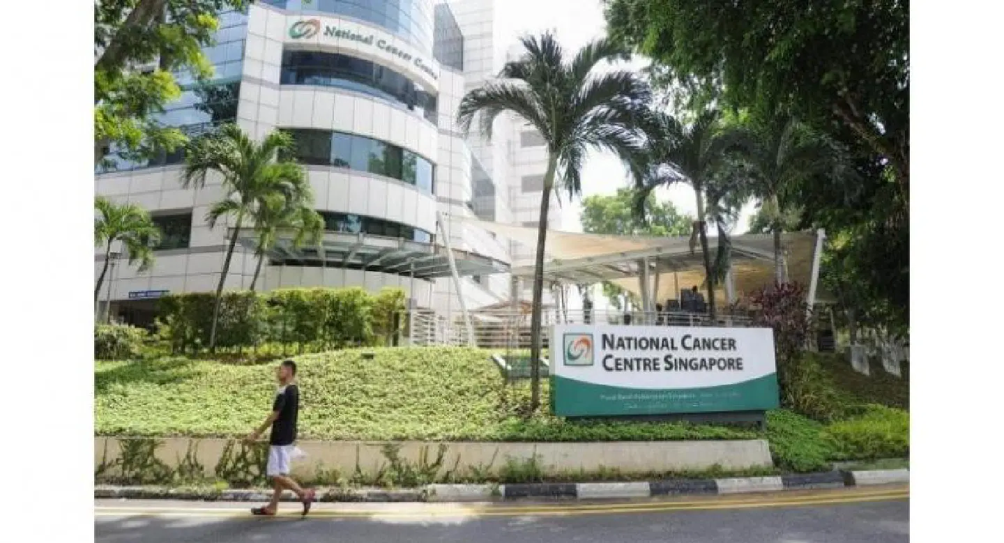 Scientists here testing new treatment for ovarian cancer Scientists here testing new treatment for ovarian cancer
