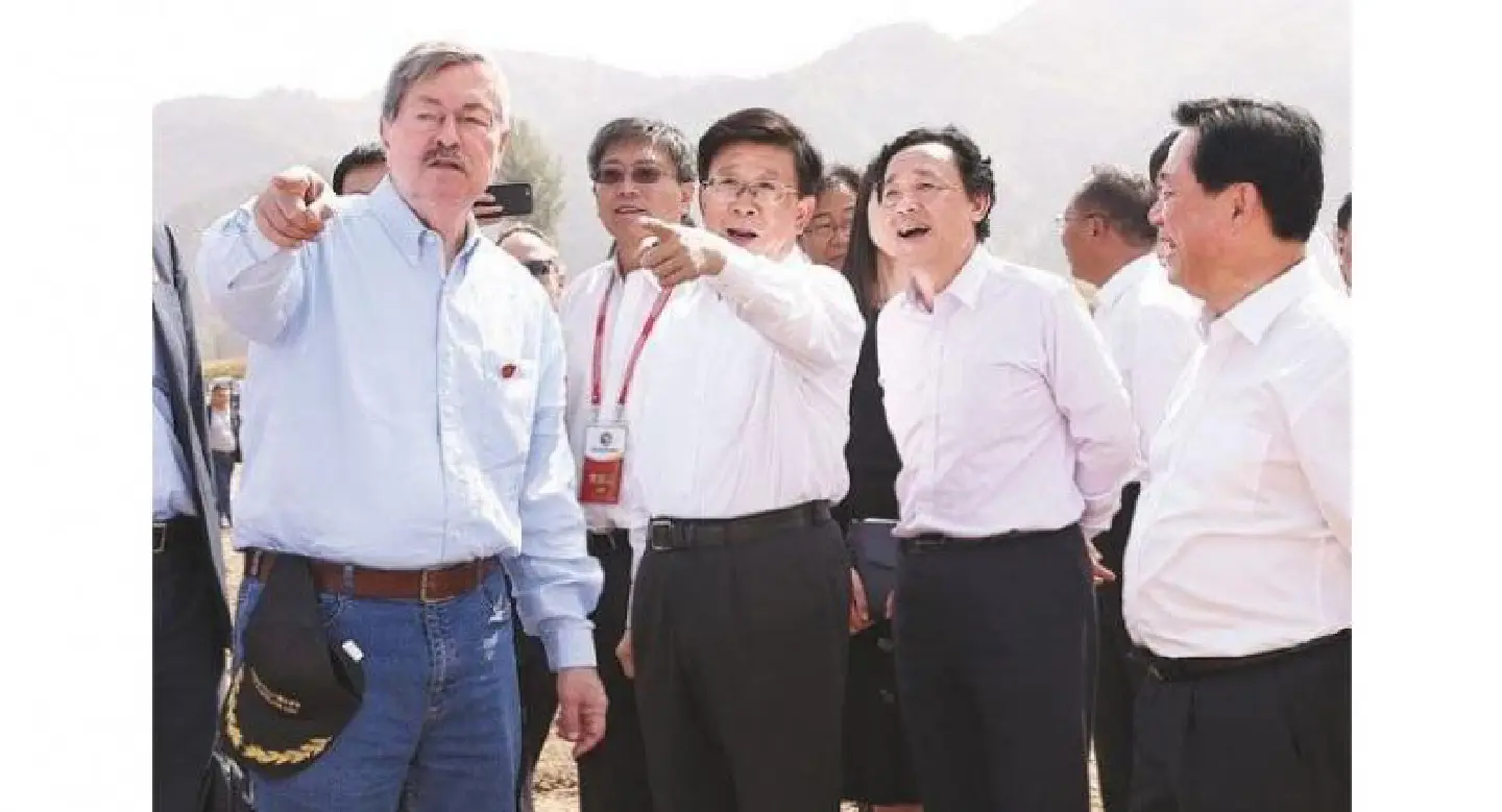 China-US friendship helps build demonstration farm China-US friendship helps build demonstration farm