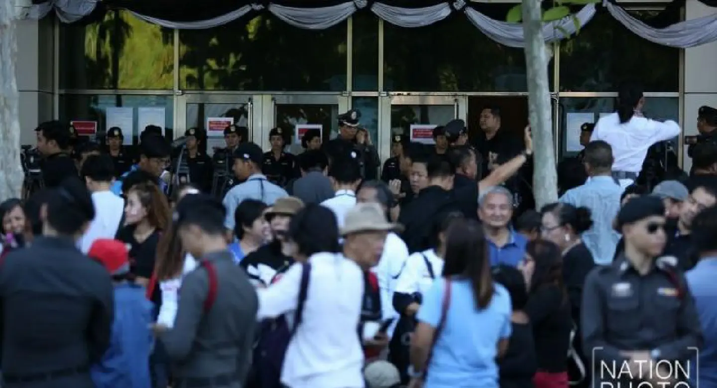 Court reading of verdict in Yingluck case to begin at 11am Court reading of verdict in Yingluck case to begin at 11am