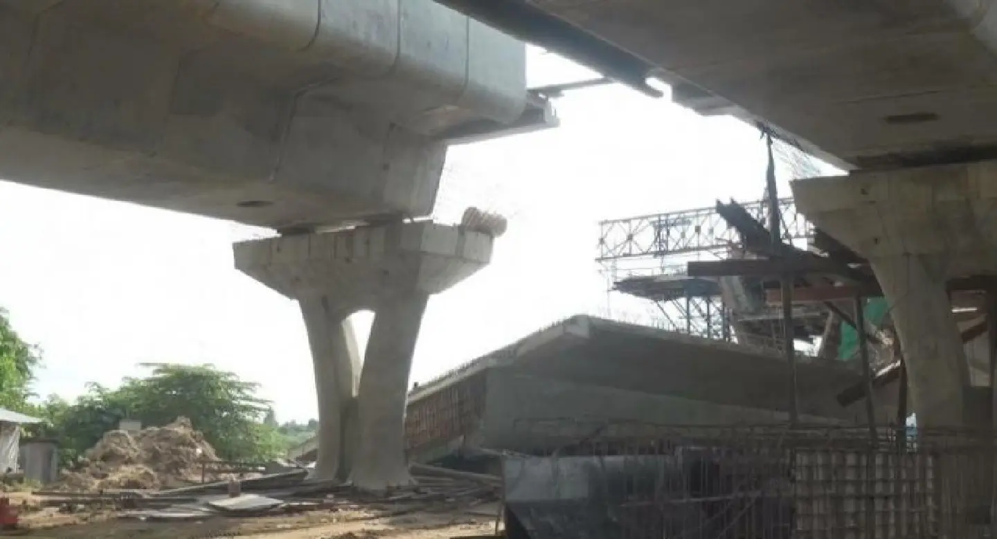 Construction suspended after Chao Phraya bridge collapse