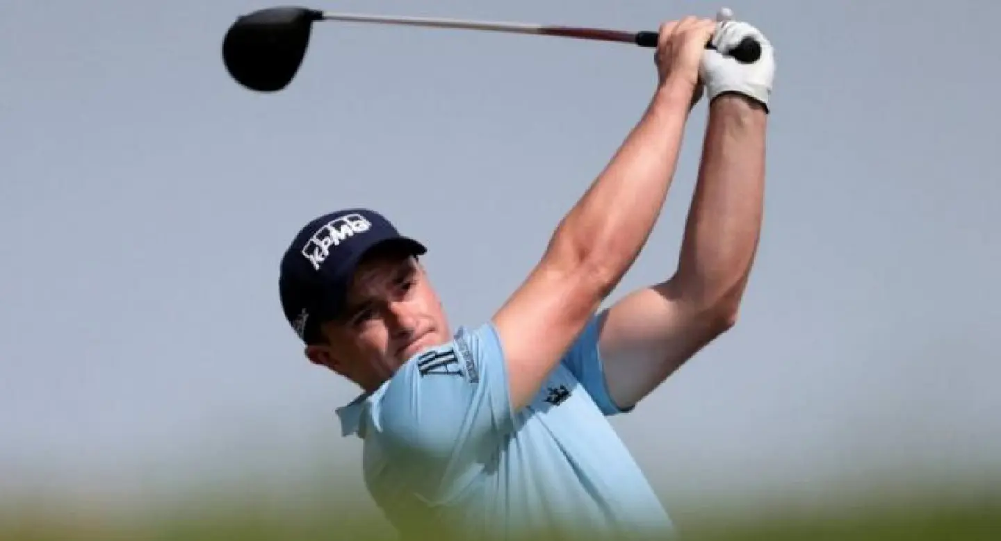 Dunne holds off McIlroy to win British Masters Dunne holds off McIlroy to win British Masters