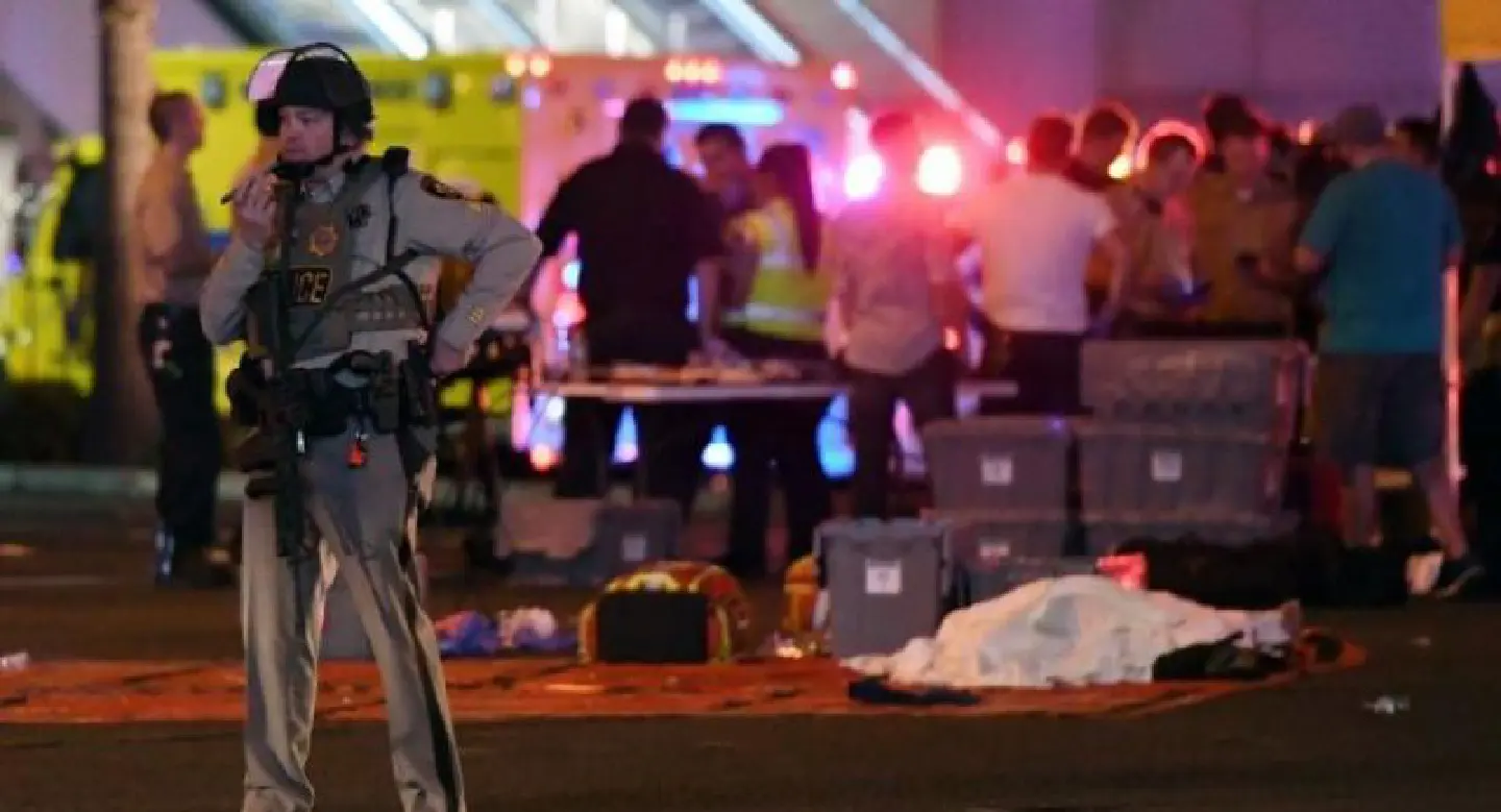 More than 20 dead in Las Vegas shooting: police More than 20 dead in Las Vegas shooting: police