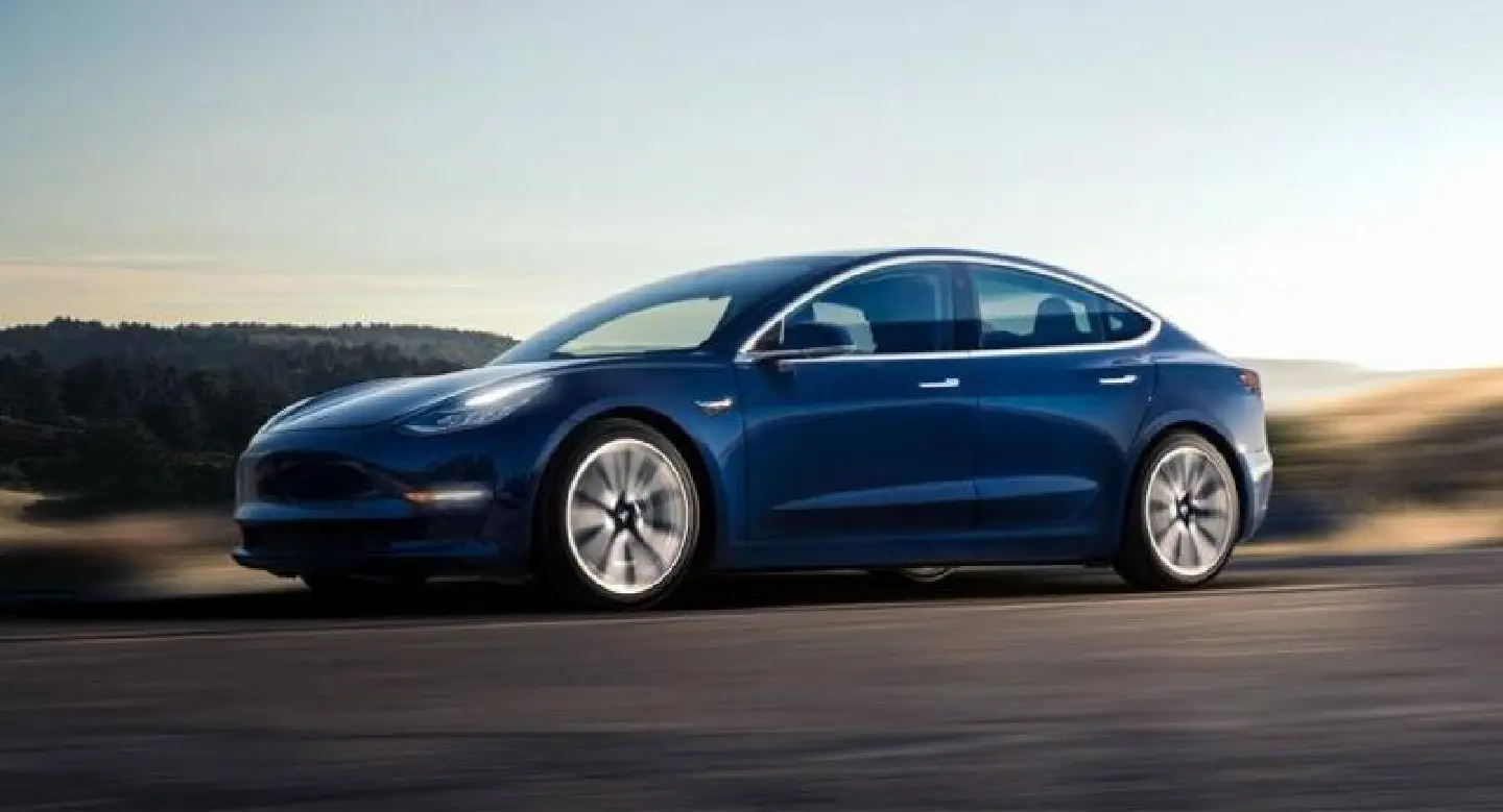 Tesla's Model 3 sedan off to slow start