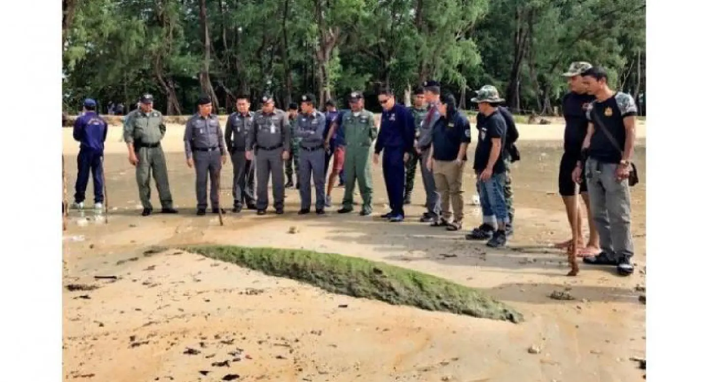 Torpedo found in Phuket believed to be pre-WW2 Torpedo found in Phuket believed to be pre-WW2