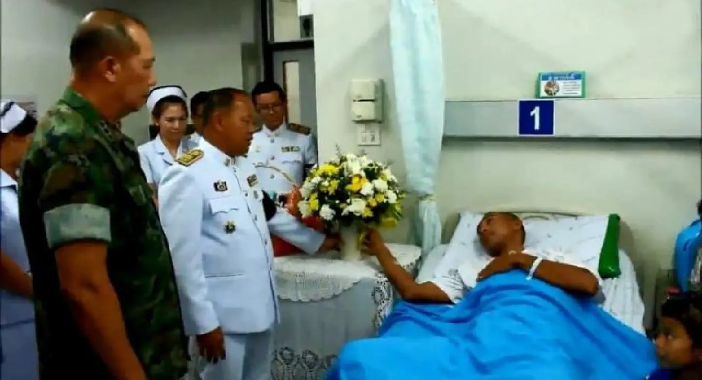 His Majesty sends flowers to two injured rangers His Majesty sends flowers to two injured rangers