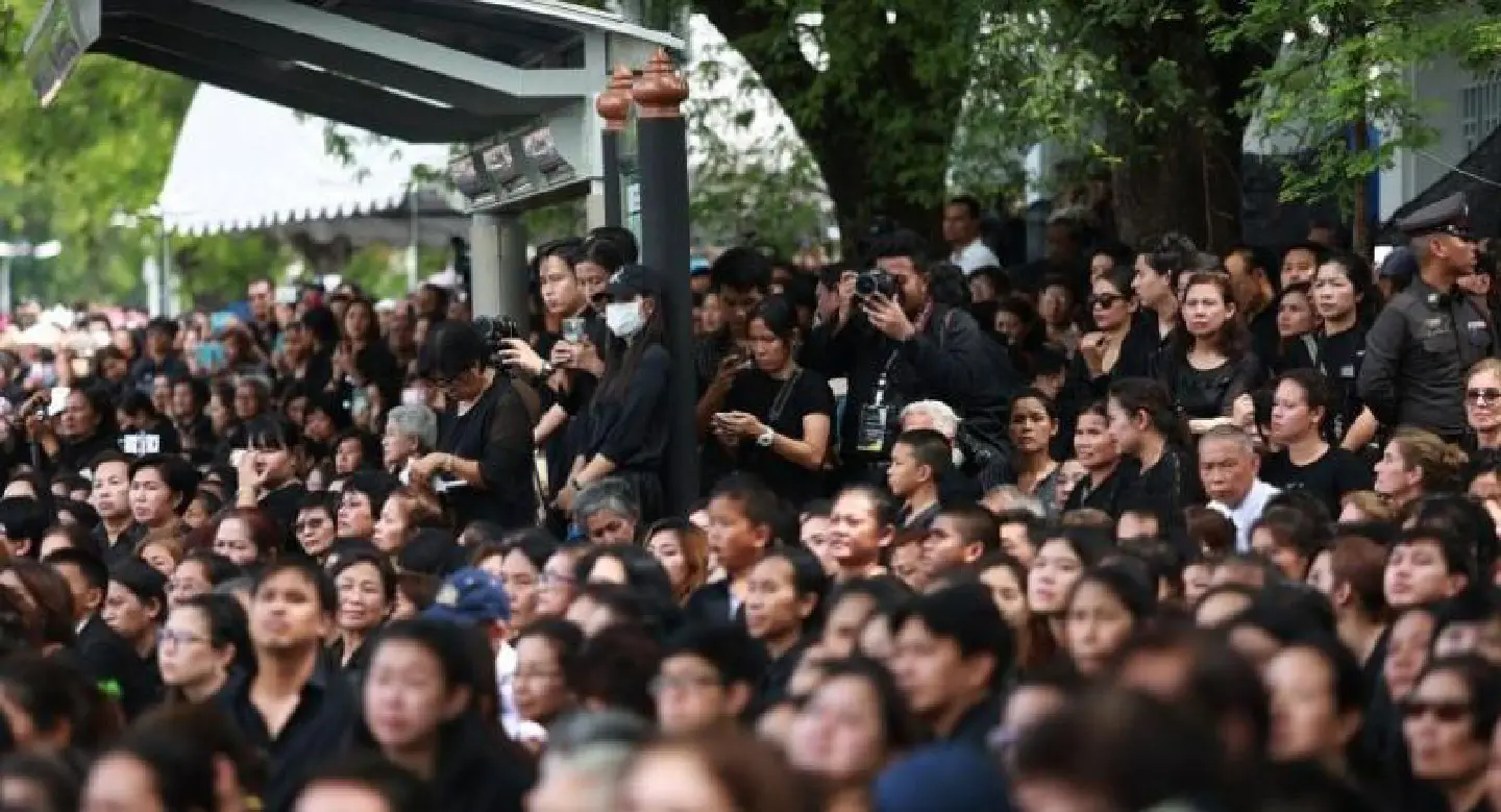 Royal Cremation parade participants advised on proper attire Royal Cremation parade participants advised on proper attire