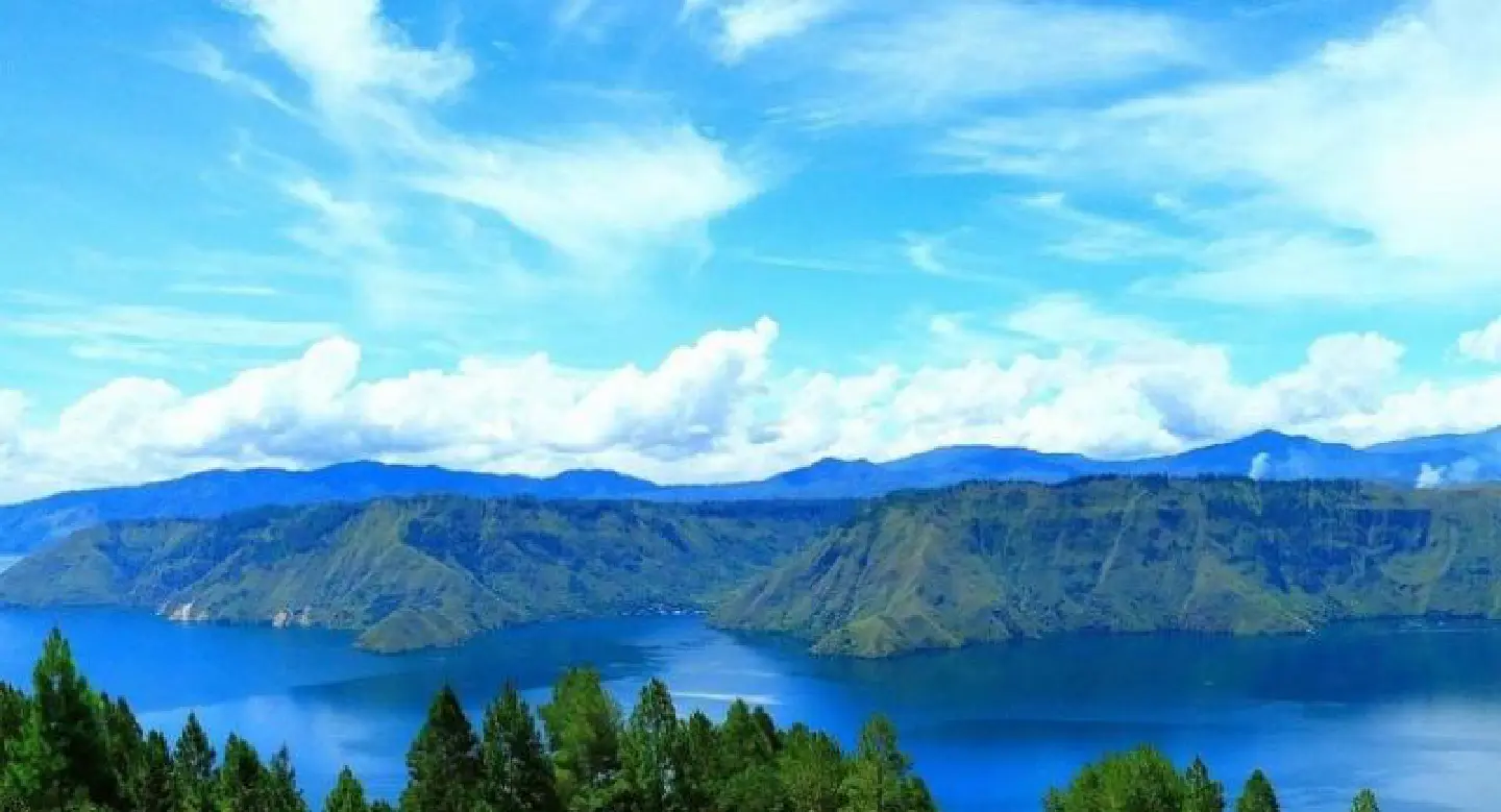 Jokowi plans to replicate Bali's success in 10 other Indonesian spots Jokowi plans to replicate Bali's success in 10 other Indonesian spots