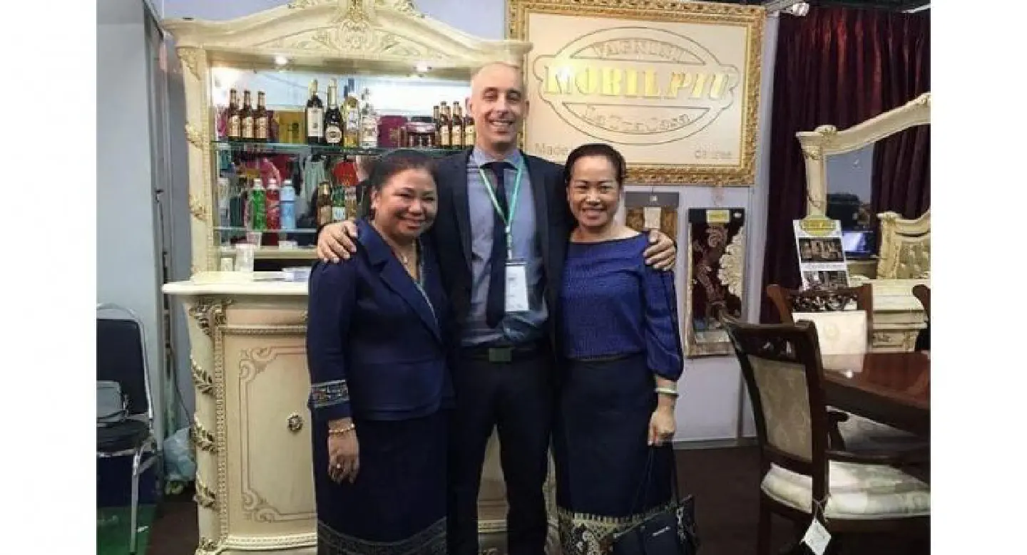 Lao noodle franchise stretches out to Asean Lao noodle franchise stretches out to Asean