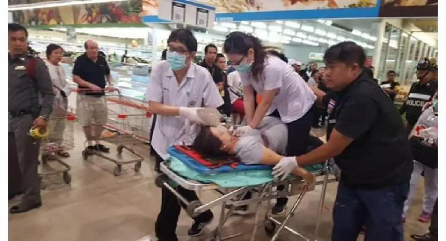 Wife shot dead after demanding divorce Wife shot dead after demanding divorce