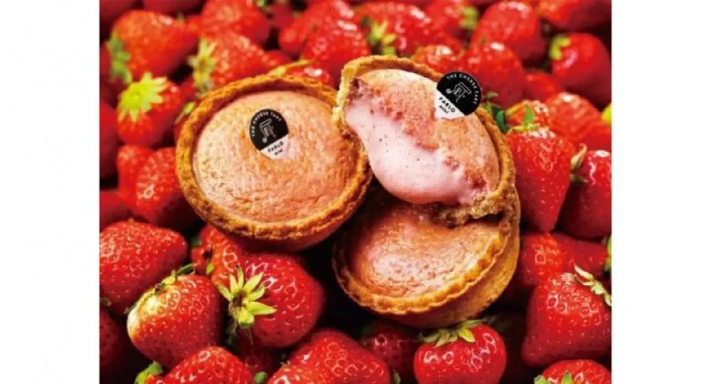 Pablo goes for strawberries Pablo goes for strawberries