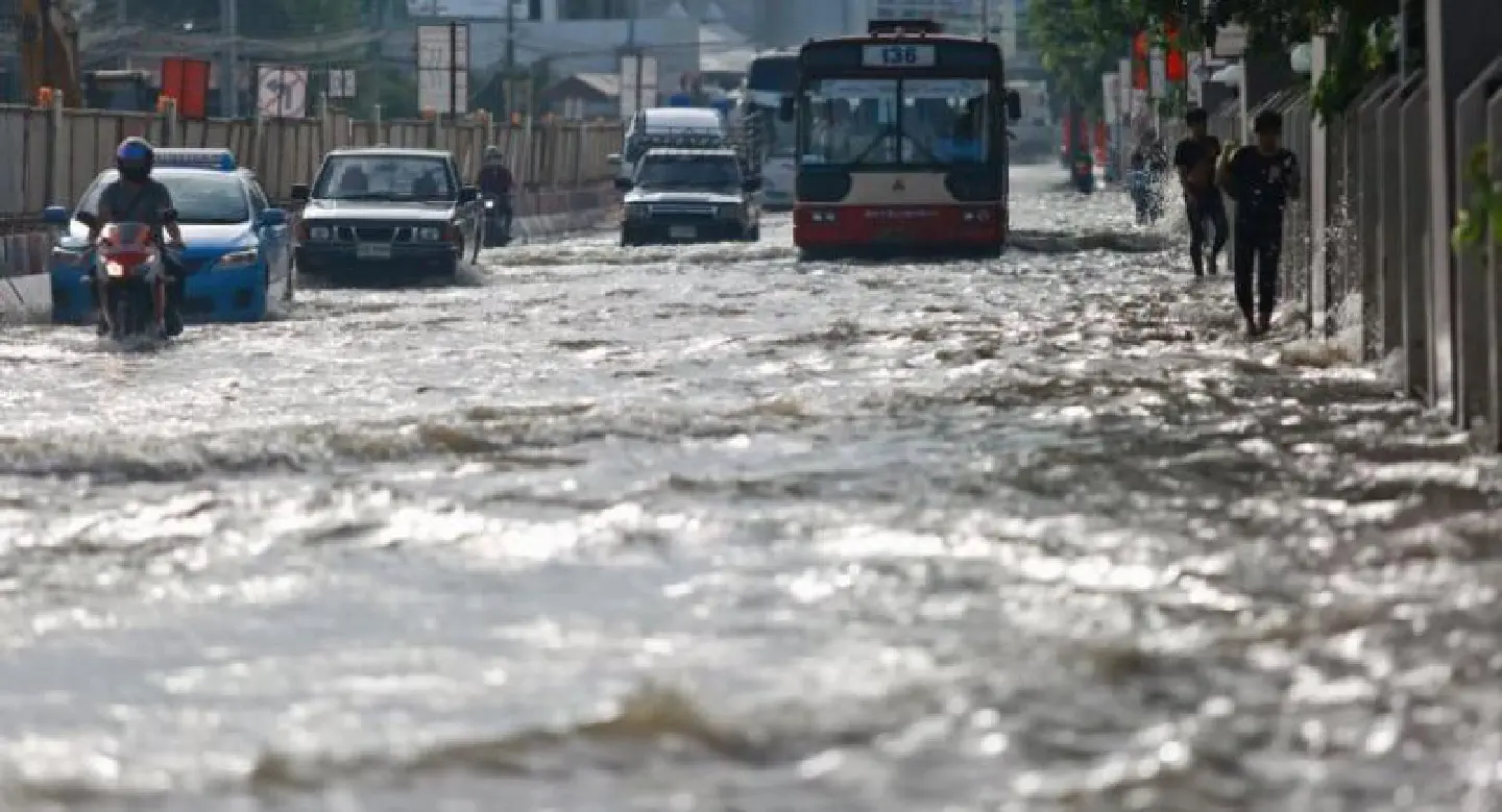 Bangkok in danger of flooding unless old drainage improved, say academics