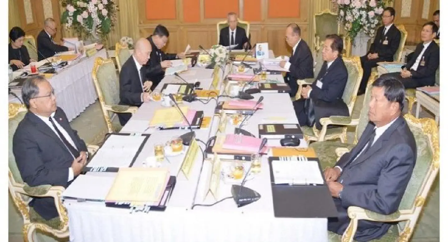 Confusion over committee to appoint new Electoral Commissioners Confusion over committee to appoint new Electoral Commissioners
