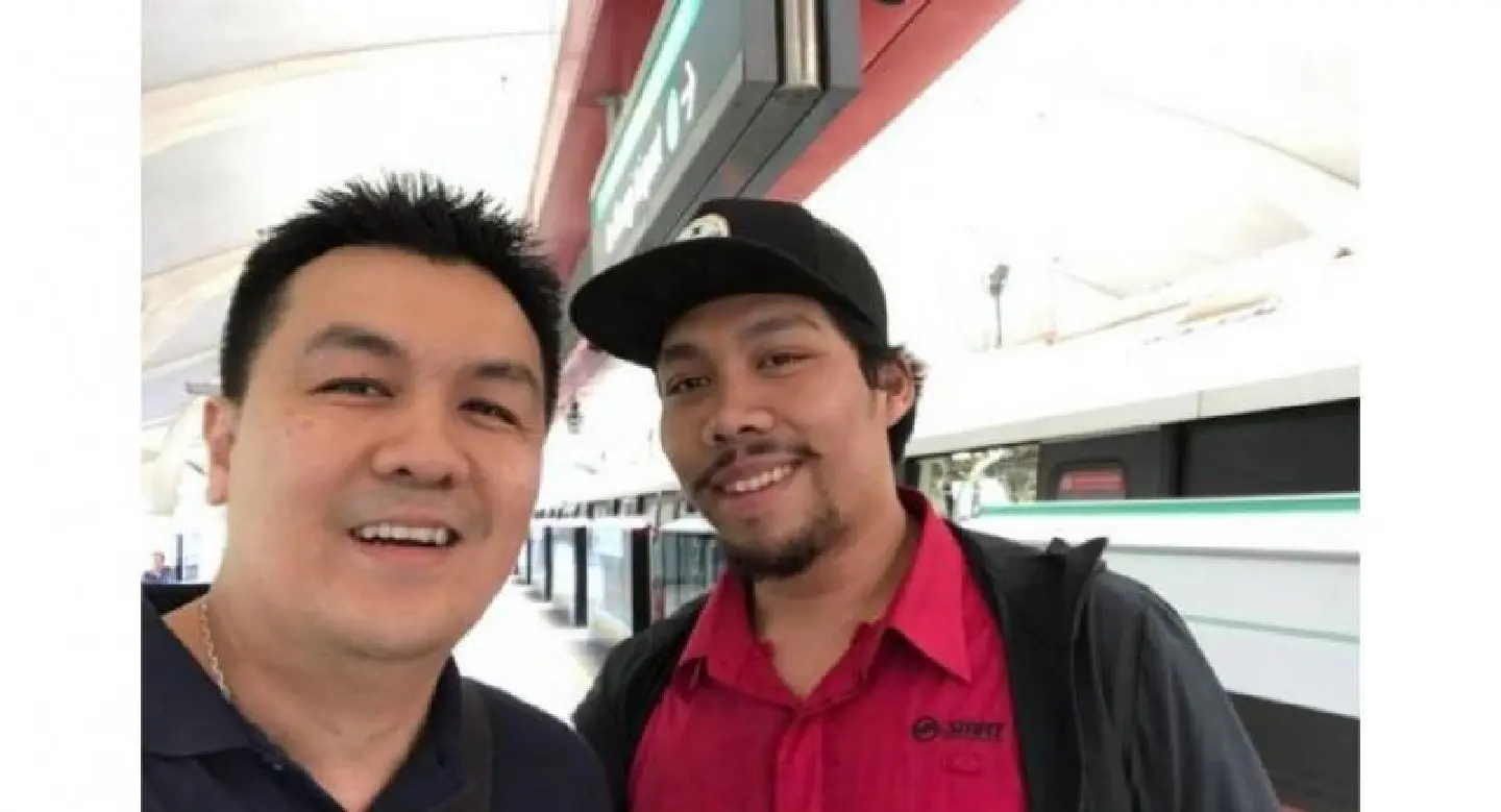You make me trust Singapore: Thai businessman thanks SMRT train captain for returning lost wallet