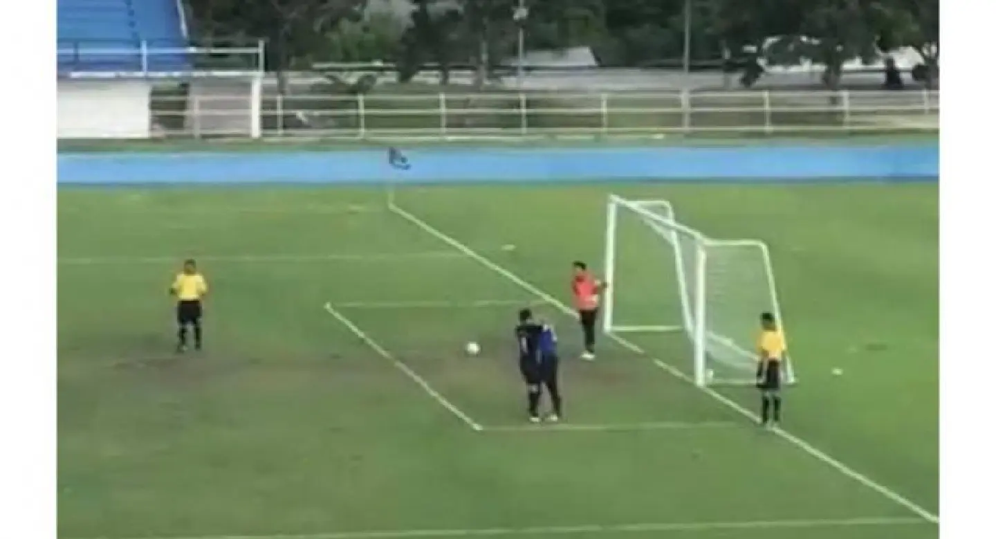 'Magic' penalty leaves Thai goalie in despair (Watch video inside) 'Magic' penalty leaves Thai goalie in despair (Watch video inside)