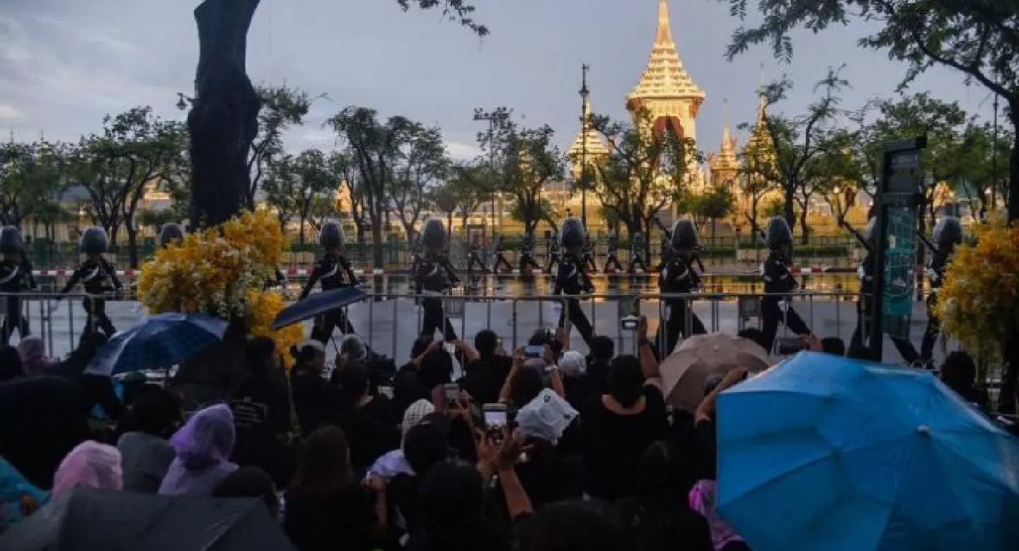 Lay prostrate as processions pass, mourners advised Lay prostrate as processions pass, mourners advised