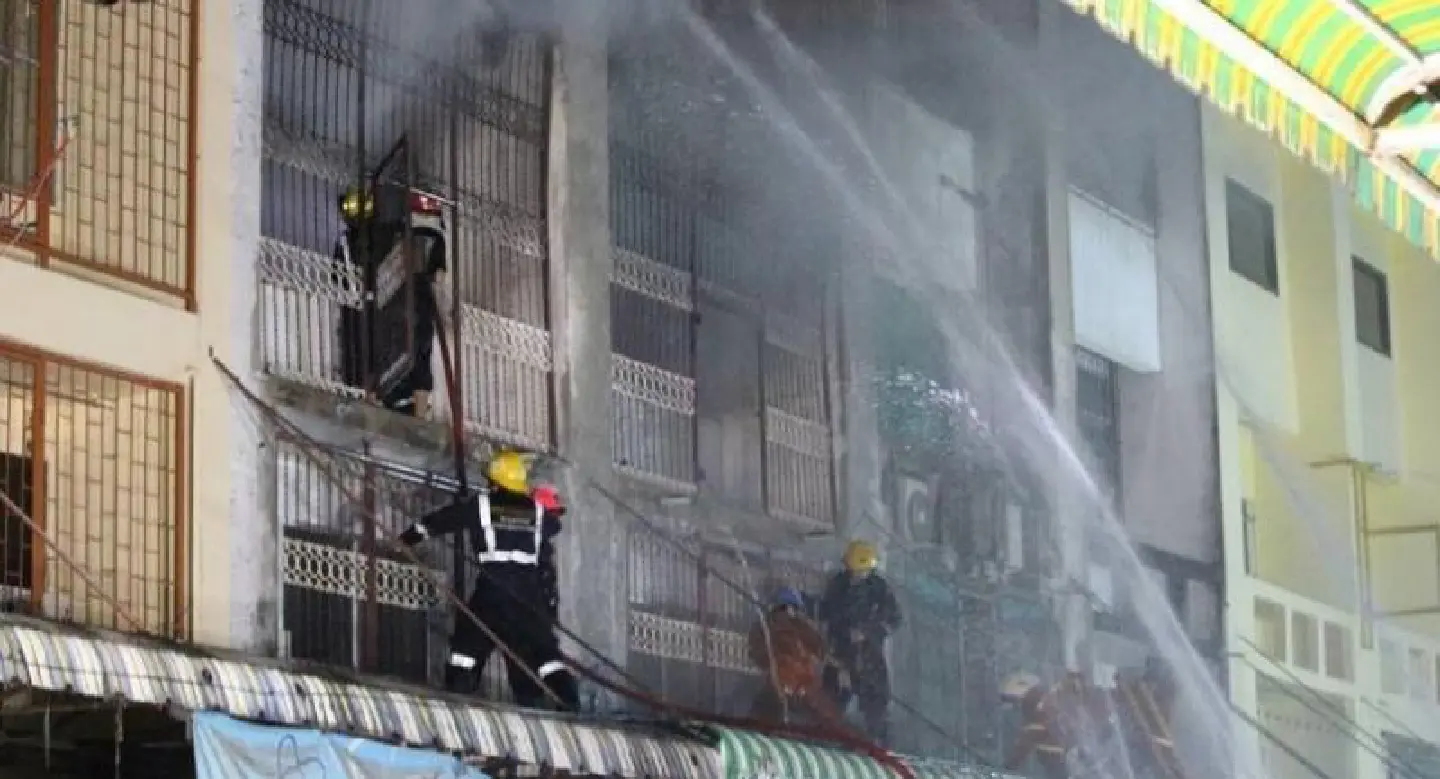 Fire in Bangkok building kills two Fire in Bangkok building kills two