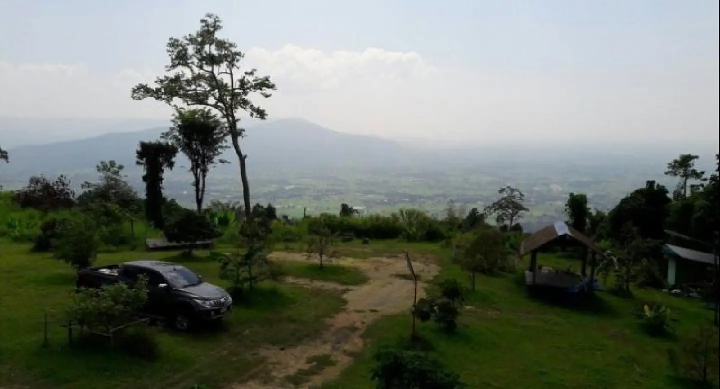 Phitsanulok sees tourism rise as winter arrives Phitsanulok sees tourism rise as winter arrives