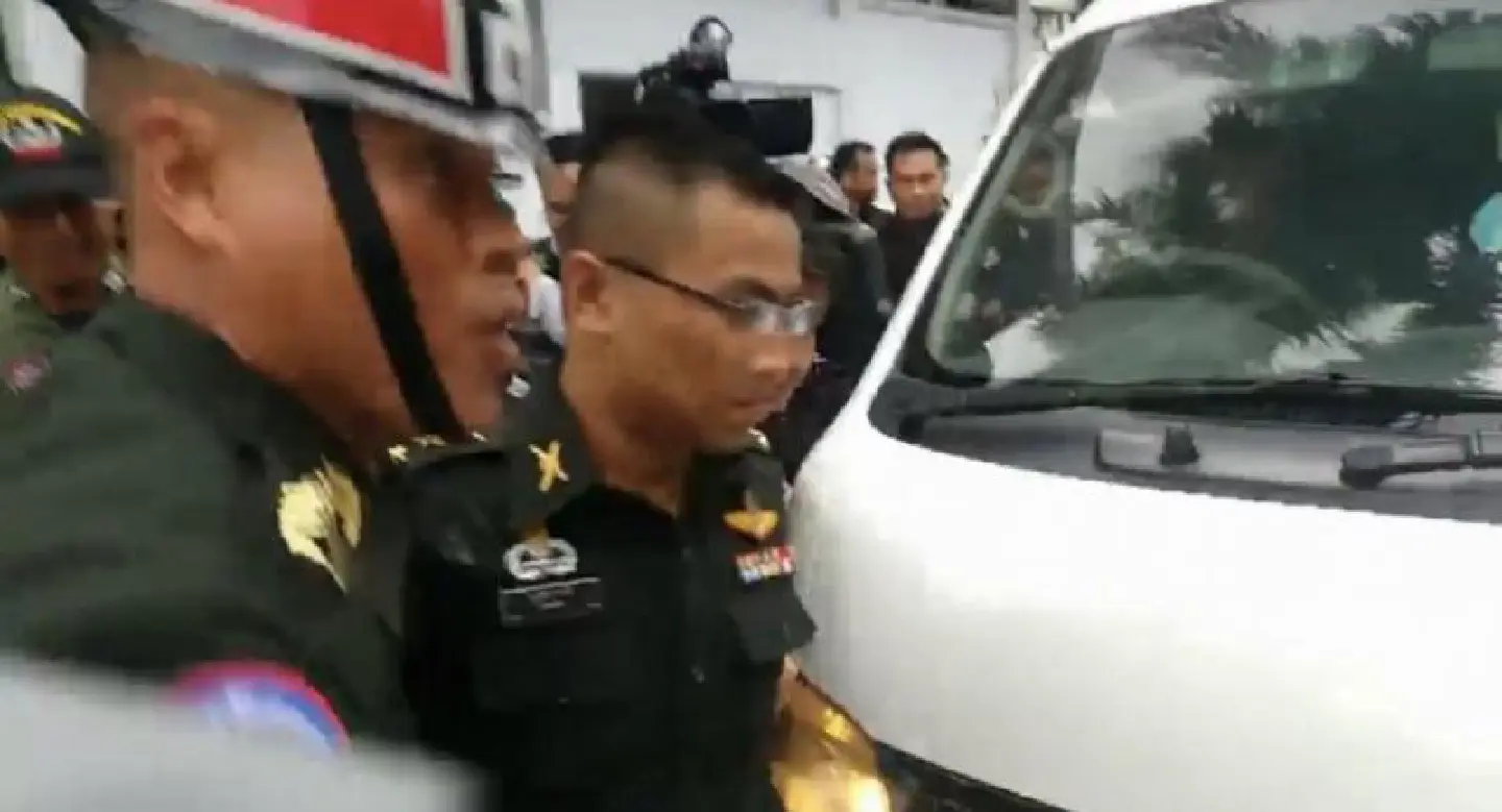 Witness links Army captain to deceased official: source