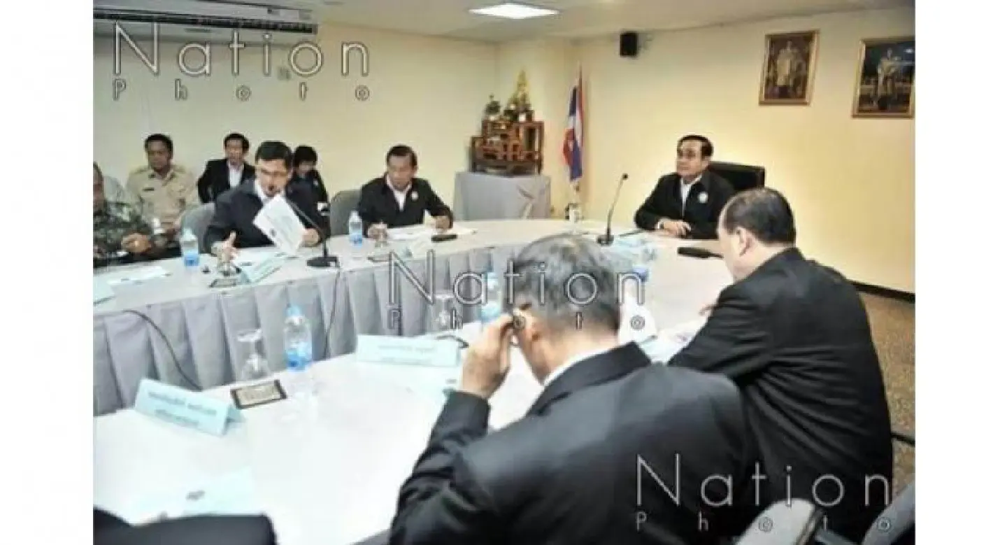 Prayut mulls sweeteners for year-end shopping stimulus Prayut mulls sweeteners for year-end shopping stimulus