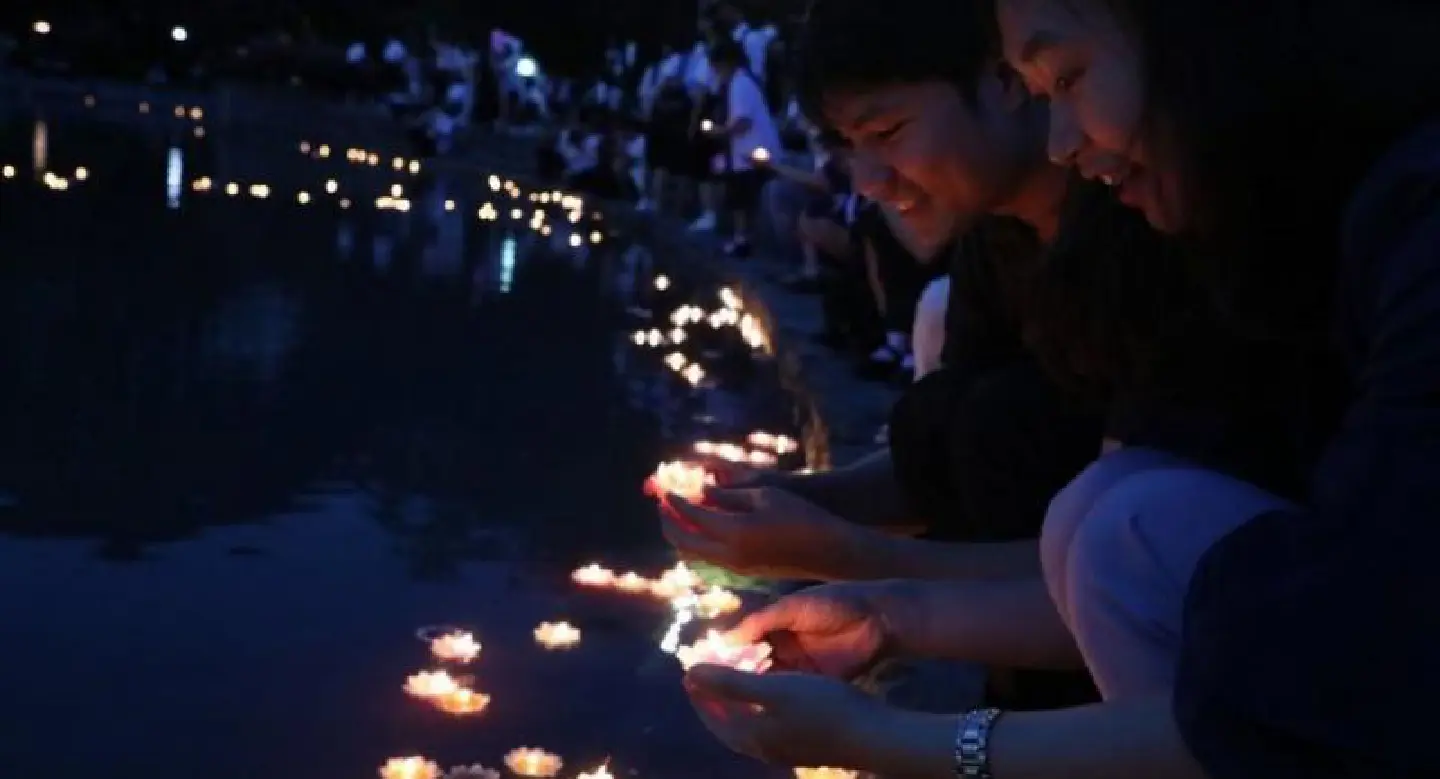 Loy Krathong Festival lights up the sky and waterways across the nation Loy Krathong Festival lights up the sky and waterways across the nation