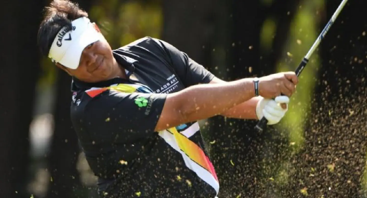 Thai Kiradech and Ireland's Lowry share Turkish lead Thai Kiradech and Ireland's Lowry share Turkish lead