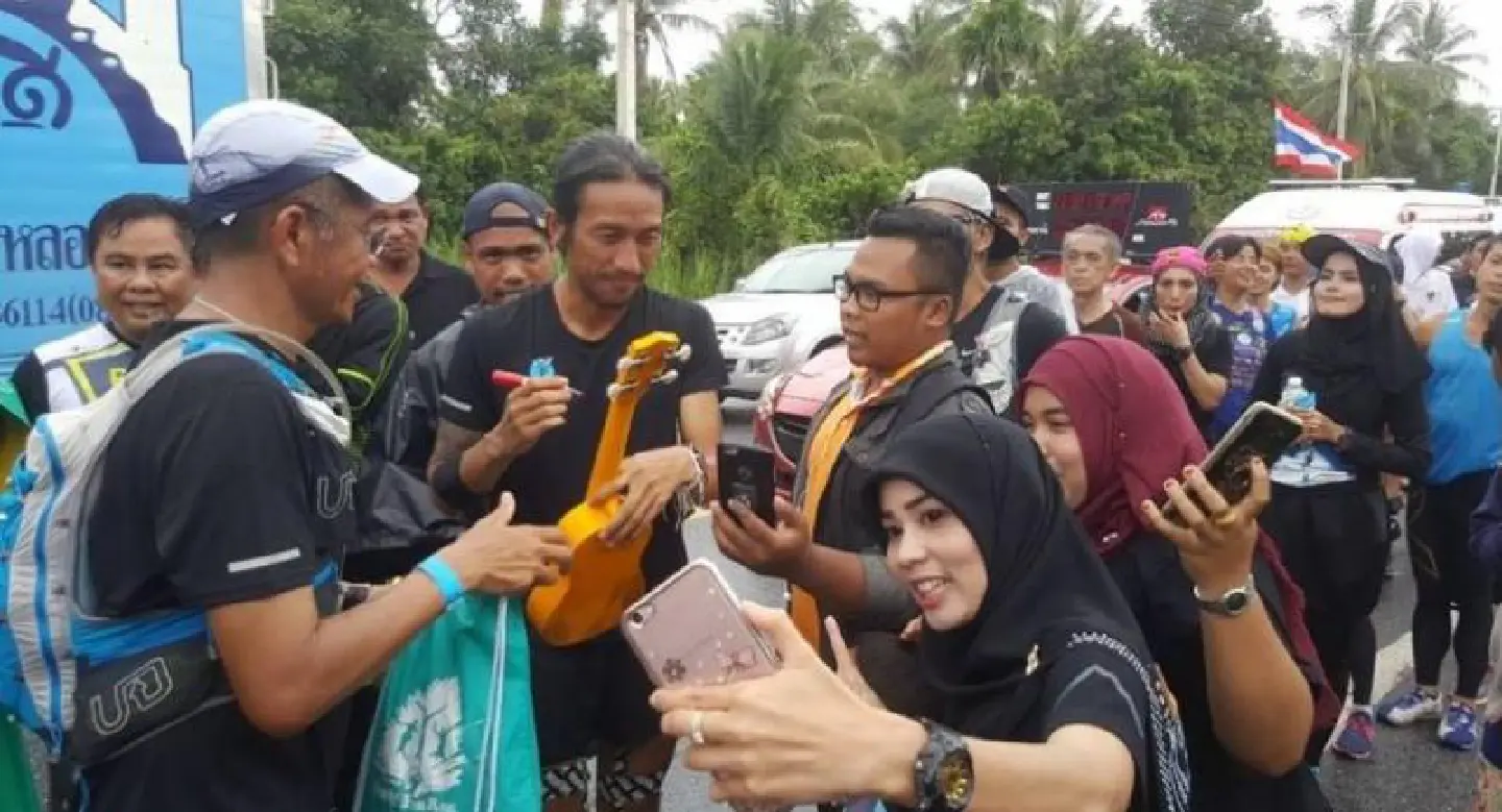 ‘Toon’ makes Pattani on day 4 of charity run despite injury ‘Toon’ makes Pattani on day 4 of charity run despite injury