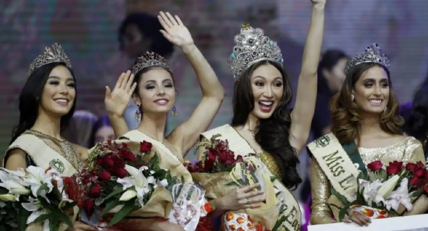Karen Ibasco the Fourth Filipina to Win Miss Earth 2017 Karen Ibasco the Fourth Filipina to Win Miss Earth 2017